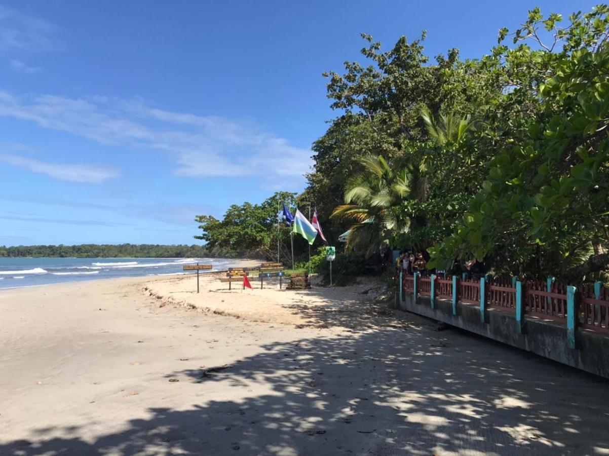 Hotel Cahuita Esterno foto
