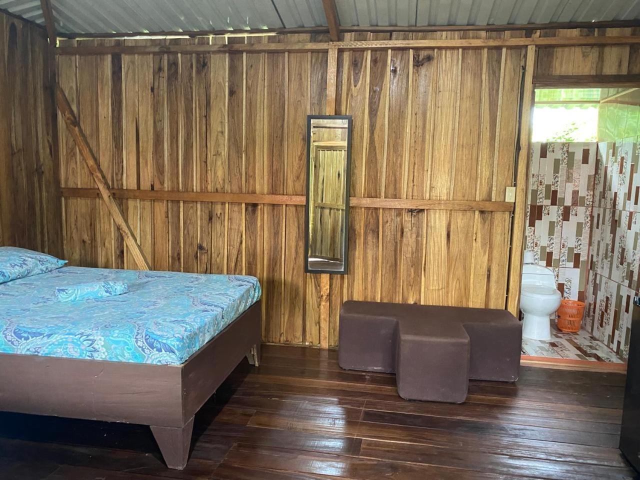 Hotel Cahuita Esterno foto